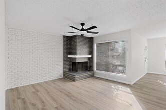 2018 Warnford Pl in Arlington, TX - Building Photo - Building Photo