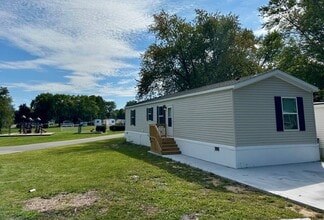 1083 E State Rd 2 in La Porte, IN - Building Photo - Building Photo