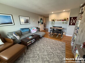 22 Evergreen St, Unit #50 - 32 in Boston, MA - Building Photo - Building Photo