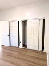 3371 NW 51st St in Miami, FL - Building Photo - Building Photo