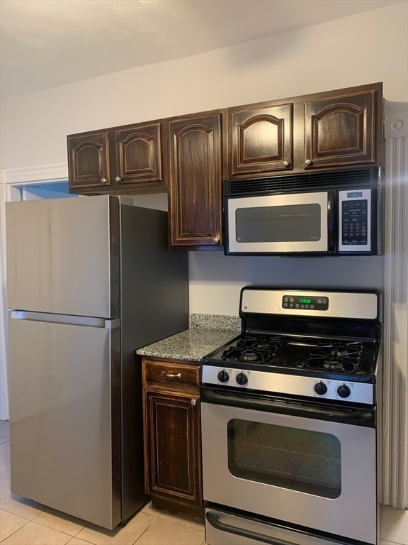 69 Fremont St in Somerville, MA - Building Photo - Building Photo