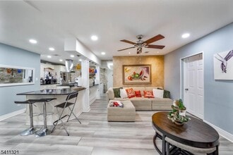 376 Elmora Ave in Elizabeth, NJ - Building Photo - Building Photo