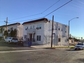 554-564 S Grande Vista Ave in Los Angeles, CA - Building Photo - Building Photo