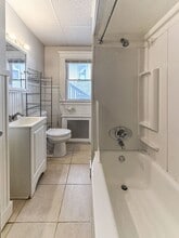 1027 Woodlawn St in Scranton, PA - Building Photo - Building Photo