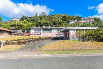 4986 Poola St in Honolulu, HI - Building Photo - Building Photo