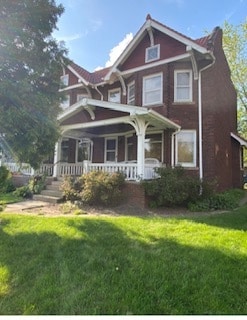 property at 15518 Clifton Blvd