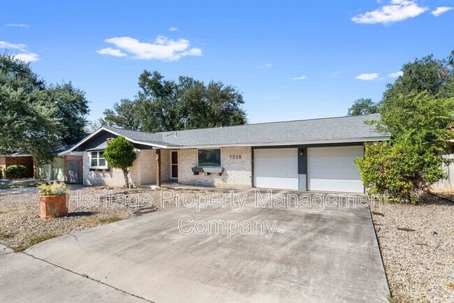 7015 Forest Pine St in San Antonio, TX - Building Photo - Building Photo