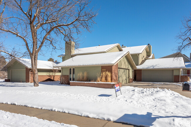 1080 Fairway Ct in Boulder, CO - Building Photo - Building Photo