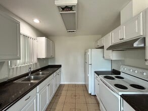 8724 Lamar St in Spring Valley, CA - Building Photo - Building Photo