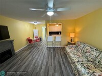 175 Farnham H in Deerfield Beach, FL - Building Photo - Building Photo