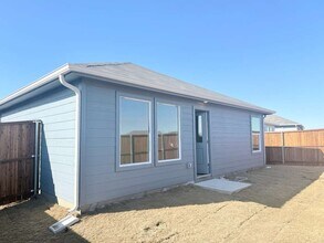 3152 Burmese St in Providence Village, TX - Building Photo - Building Photo