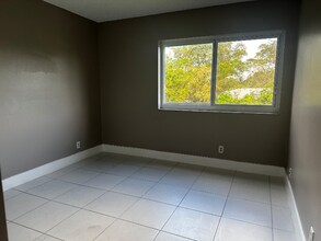 3556 NW 114th Terrace in Coral Springs, FL - Building Photo - Building Photo