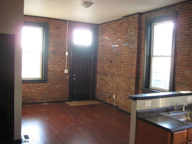 property at 3918 Clayton Ave
