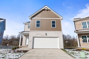 120 Lambert Fld in Nicholasville, KY - Building Photo