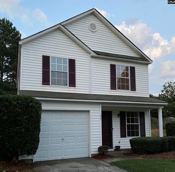 194 Cottage Lake Way in Columbia, SC - Building Photo