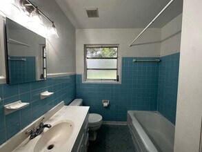 2214 Joyner Dr in Tallahassee, FL - Building Photo - Building Photo