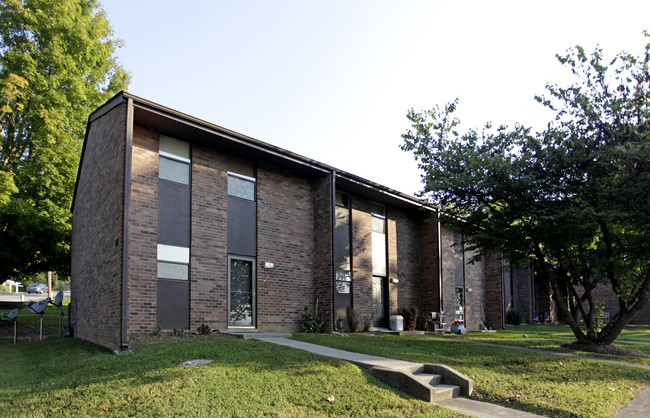 10-26 Kentucky Ave in Oak Ridge, TN - Foto de edificio - Building Photo