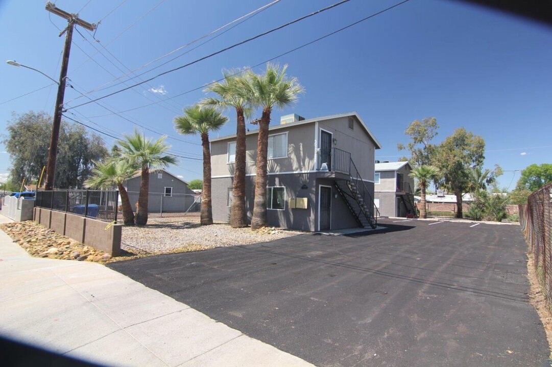 1014 E Campbell Ave in Phoenix, AZ - Building Photo