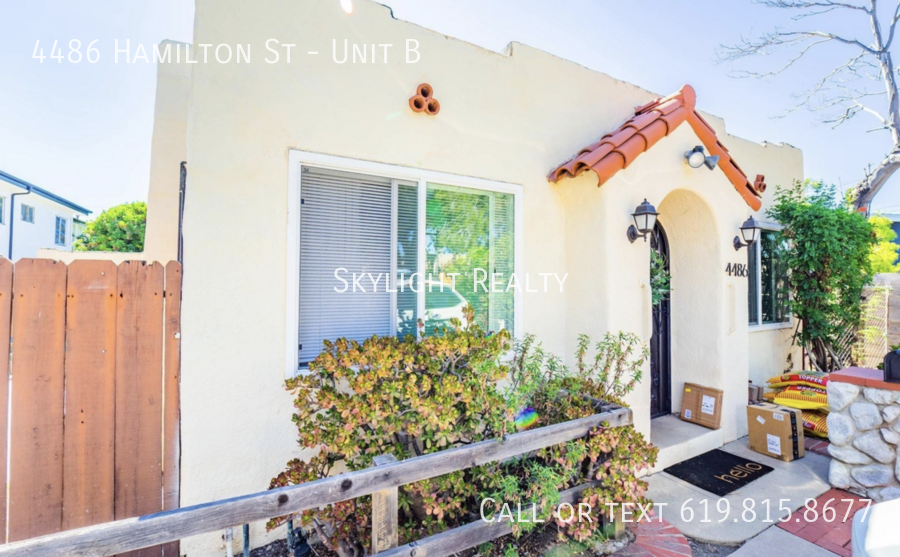 4486 Hamilton St in San Diego, CA - Building Photo