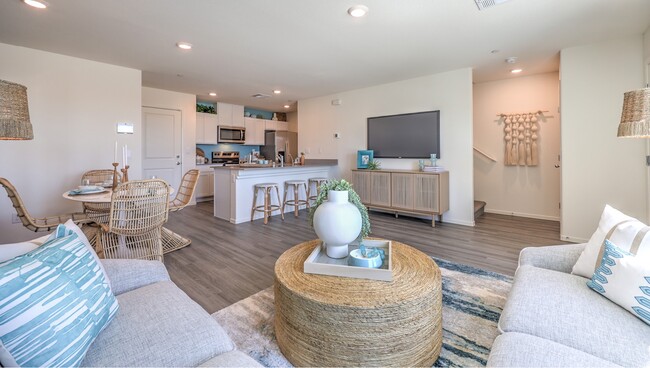 6034 Lily Garden St in North Las Vegas, NV - Foto de edificio - Building Photo