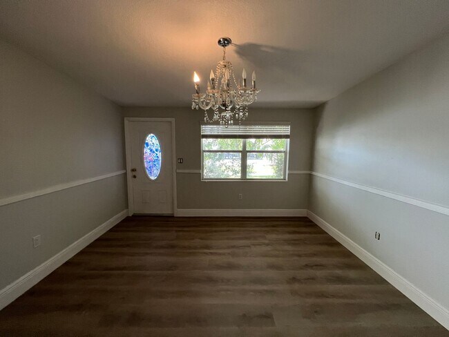 6511 Seminole Dr in Atlantis, FL - Building Photo - Building Photo