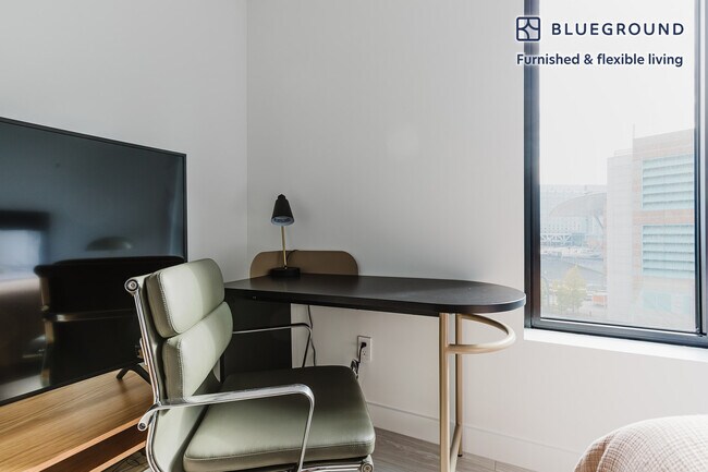 399 Congress St in Boston, MA - Building Photo - Building Photo