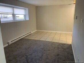 11 Lincoln St, Unit 2 in Boston, MA - Building Photo - Building Photo