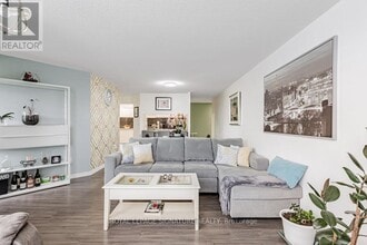 236 Albion Rd in Toronto, ON - Building Photo - Building Photo