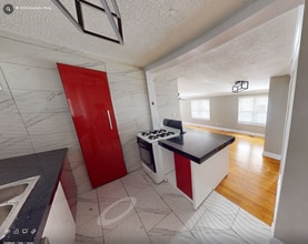 4329 Roanoke Pkwy in Kansas City, MO - Foto de edificio - Building Photo