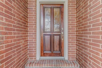 30 Waugh Dr in Houston, TX - Building Photo - Building Photo