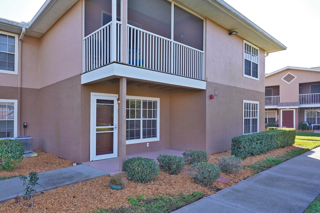 1880 Long Iron Dr in Melbourne, FL - Building Photo