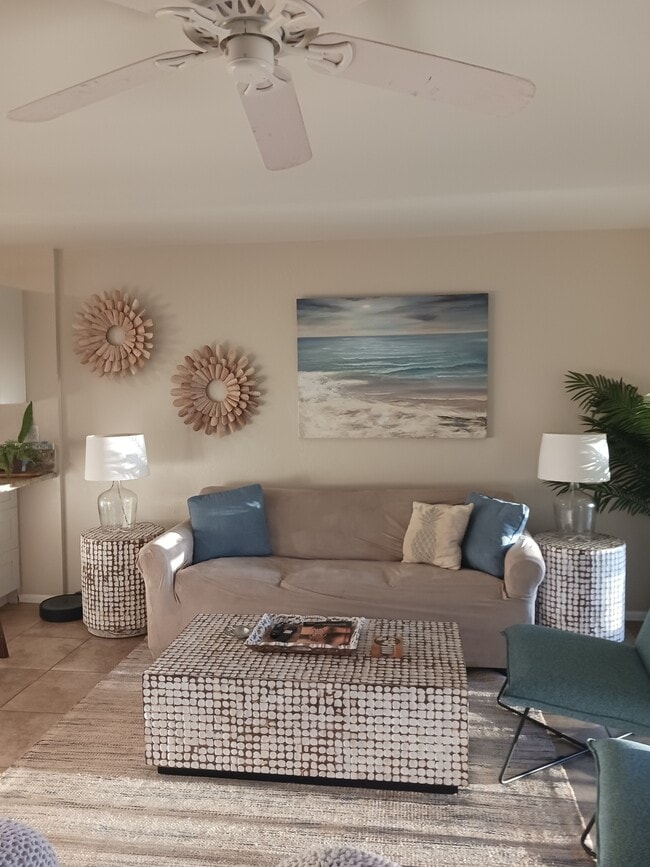 150 Puukolii Rd in Lahaina, HI - Building Photo - Building Photo