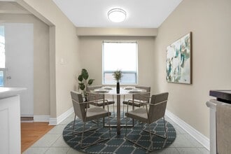 104 Rajah Street in Toronto, ON - Building Photo - Building Photo