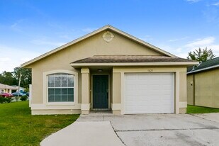 1825 Lacy Ln in Sanford, FL - Building Photo