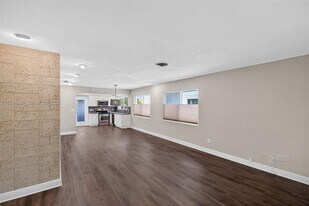539 Menendez Ave in Coral Gables, FL - Building Photo