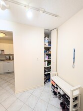 70 W Huron St, Unit 1210 in Chicago, IL - Building Photo - Building Photo