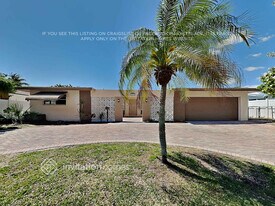 2020 NE 62nd St in Fort Lauderdale, FL - Building Photo