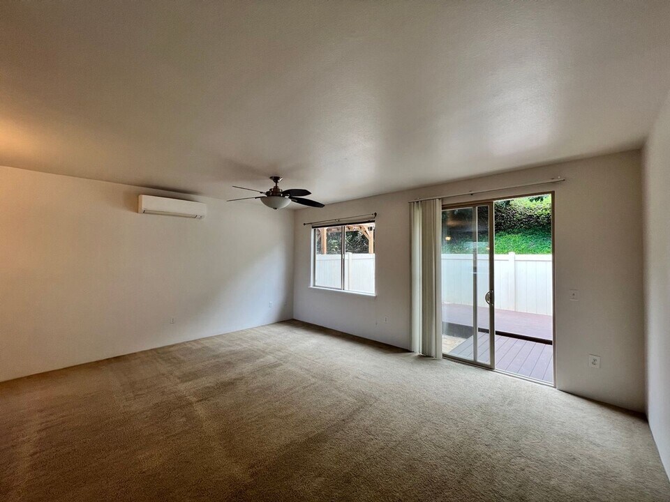 92-1135-1135 Panana St in Kapolei, HI - Building Photo