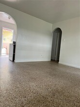 2023 Taylor St in Hollywood, FL - Building Photo - Building Photo