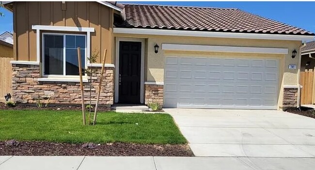 property at 741 Suzanne Dr