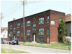 Porter Apartments in Detroit, MI - Building Photo - Building Photo