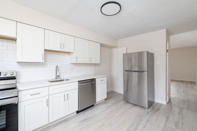 Forest Creek Apartments