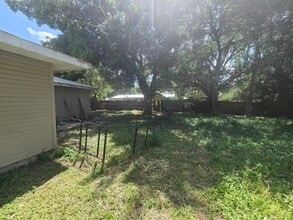 1811 Edgevale Rd in Fort Pierce, FL - Building Photo - Building Photo