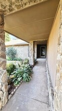 211 Redbud St in Yukon, OK - Building Photo - Building Photo