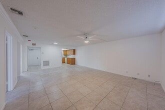 8507 Sunset Dr in Palm Beach Gardens, FL - Building Photo - Building Photo