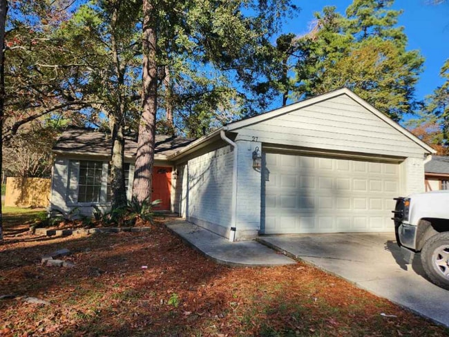 property at 27 N Circlewood Glen