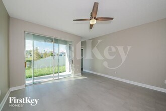 5331 Spanish Moss Cv in Bradenton, FL - Foto de edificio - Building Photo