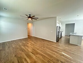 192 Coby Ln in Richmond Hill, GA - Building Photo - Building Photo