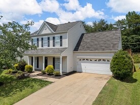 212 Dartmoor Dr in Spartanburg, SC - Building Photo