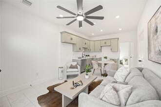 4814 Wilmington St in Houston, TX - Building Photo - Building Photo